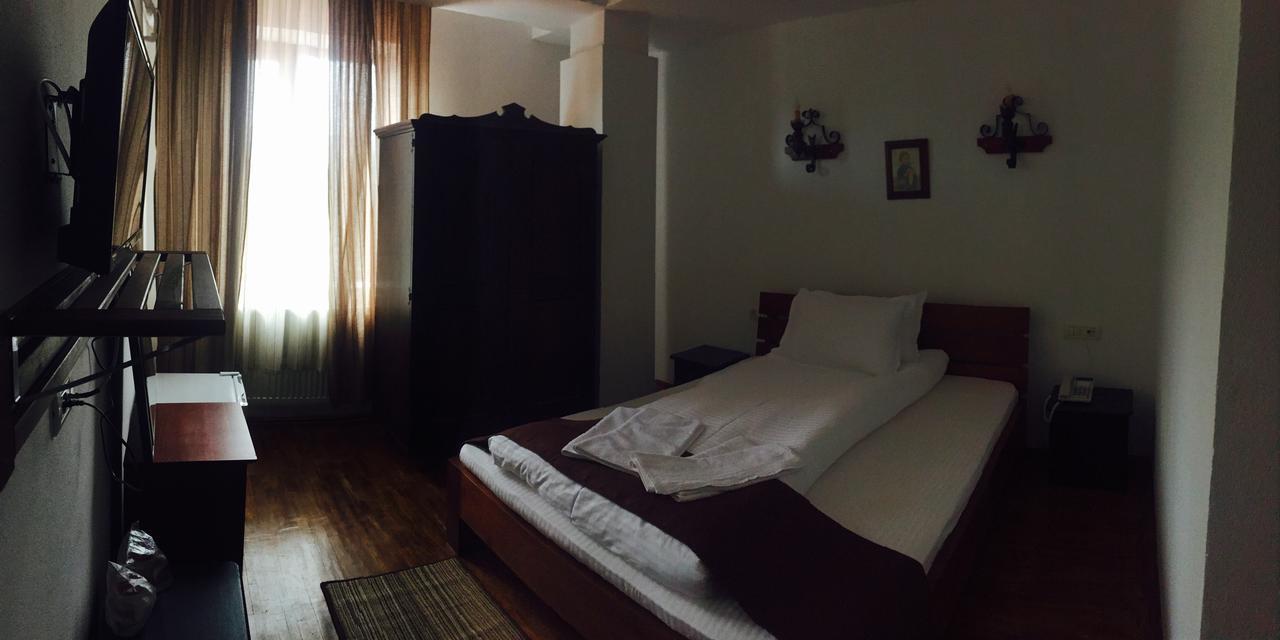 Hotel Casa Vlahilor Râmnicu Vâlcea Exteriér fotografie